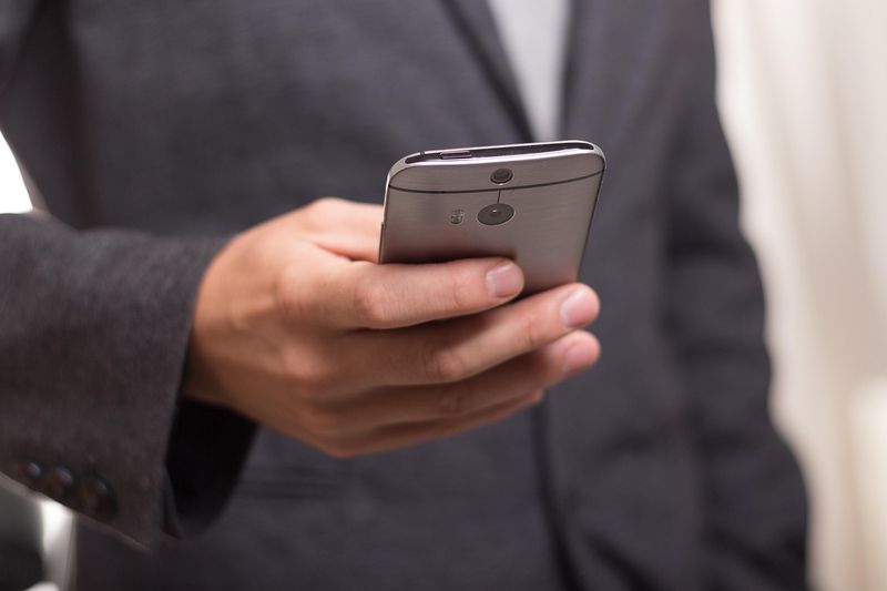 Wie beeinflusst das Smartphone meinen Schlaf wirklich?