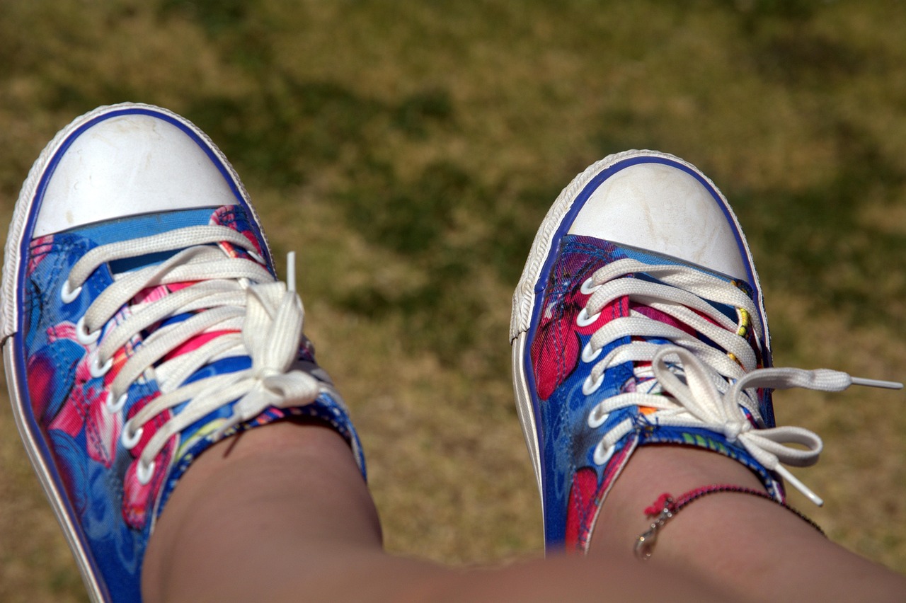 bequeme schuhe für ultimativen tragekomfort den ganzen tag. entdecken sie stilvolle und ergonomische designs für ihre füße.